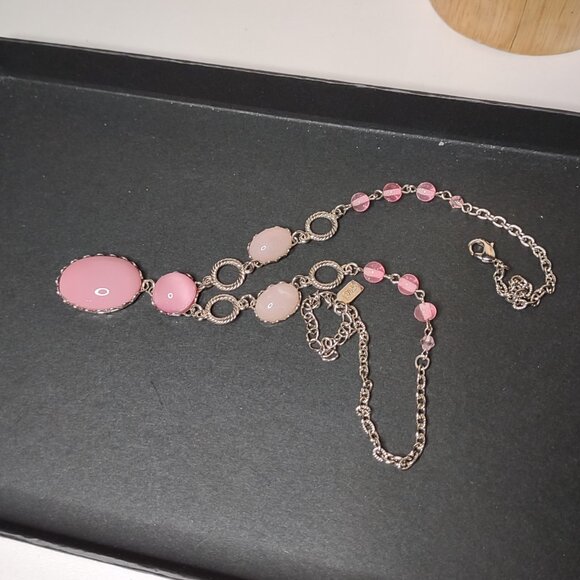 1928 Pink and Silver Necklace - Picture 8 of 10